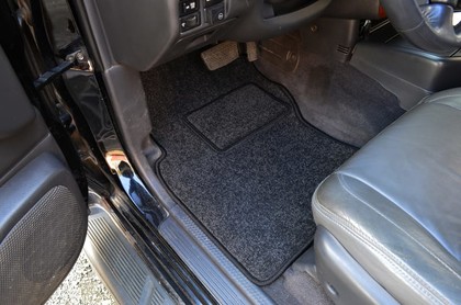 Ворсовые коврики на Infiniti QX4 1996&nbsp;-&nbsp;2003 в Улан-Удэ