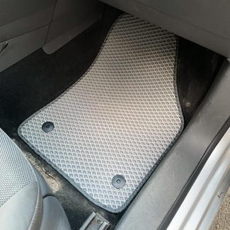 Коврики на Volkswagen Caddy (2K) 2003 - 2020 в Улан-Удэ Коврики на Volkswagen Caddy (2K) 2003 - 2020 в Улан-Удэ