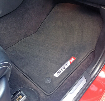 Ворсовые коврики на Jeep Grand Cherokee (WK2) 2010 - 2022 в Улан-Удэ Ворсовые коврики на Jeep Grand Cherokee (WK2) 2010 - 2022 в Улан-Удэ