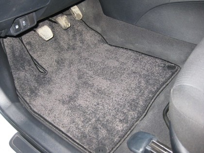 Ворсовые коврики на Toyota Avensis III 2009&nbsp;-&nbsp;2018 в Улан-Удэ