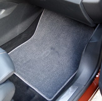 Ворсовые коврики на Peugeot 3008 II 2016&nbsp;-&nbsp;2026 в Улан-Удэ