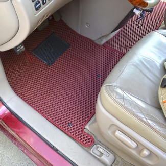 Коврики на Toyota Sienna II 2003&nbsp;-&nbsp;2010 в Улан-Удэ