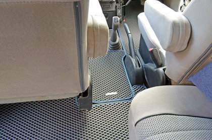 Ворсовые коврики на Mitsubishi Delica 4 1994 - 2007 в Улан-Удэ Ворсовые коврики на Mitsubishi Delica 4 1994 - 2007 в Улан-Удэ