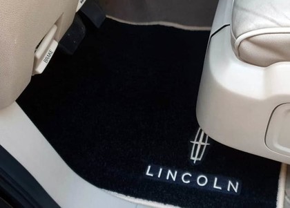 Ворсовые коврики на Lincoln Navigator III 2006 - 2017 в Улан-Удэ Ворсовые коврики на Lincoln Navigator III 2006 - 2017 в Улан-Удэ