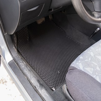 Ворсовые коврики на Toyota Corolla (E12) 2000&nbsp;-&nbsp;2007 в Улан-Удэ