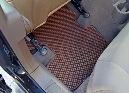 Ворсовые коврики на Jeep Liberty (MK74) 2006&nbsp;-&nbsp;2017 в Улан-Удэ