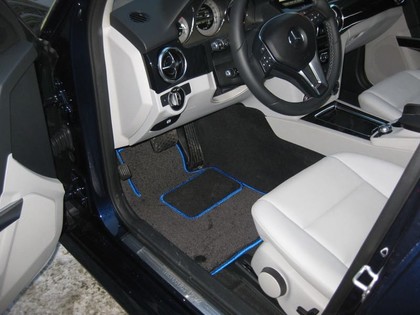 Коврики на Mercedes GLK (X204) 2008 - 2015 в Улан-Удэ Коврики на Mercedes GLK (X204) 2008 - 2015 в Улан-Удэ