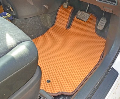 Коврики на Toyota Wish II 2009&nbsp;-&nbsp;2017 в Улан-Удэ